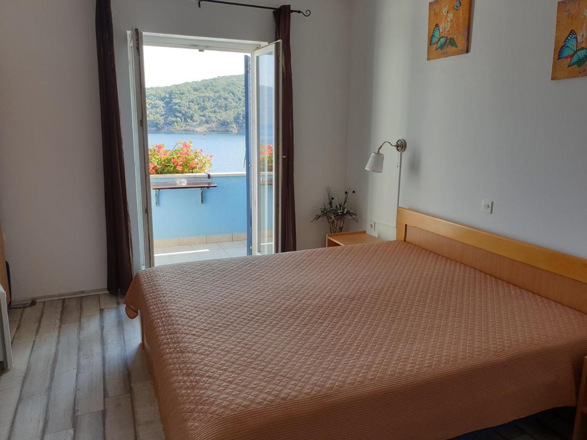 Sobe Mamalu Bed & Breakfast Valun Exterior foto