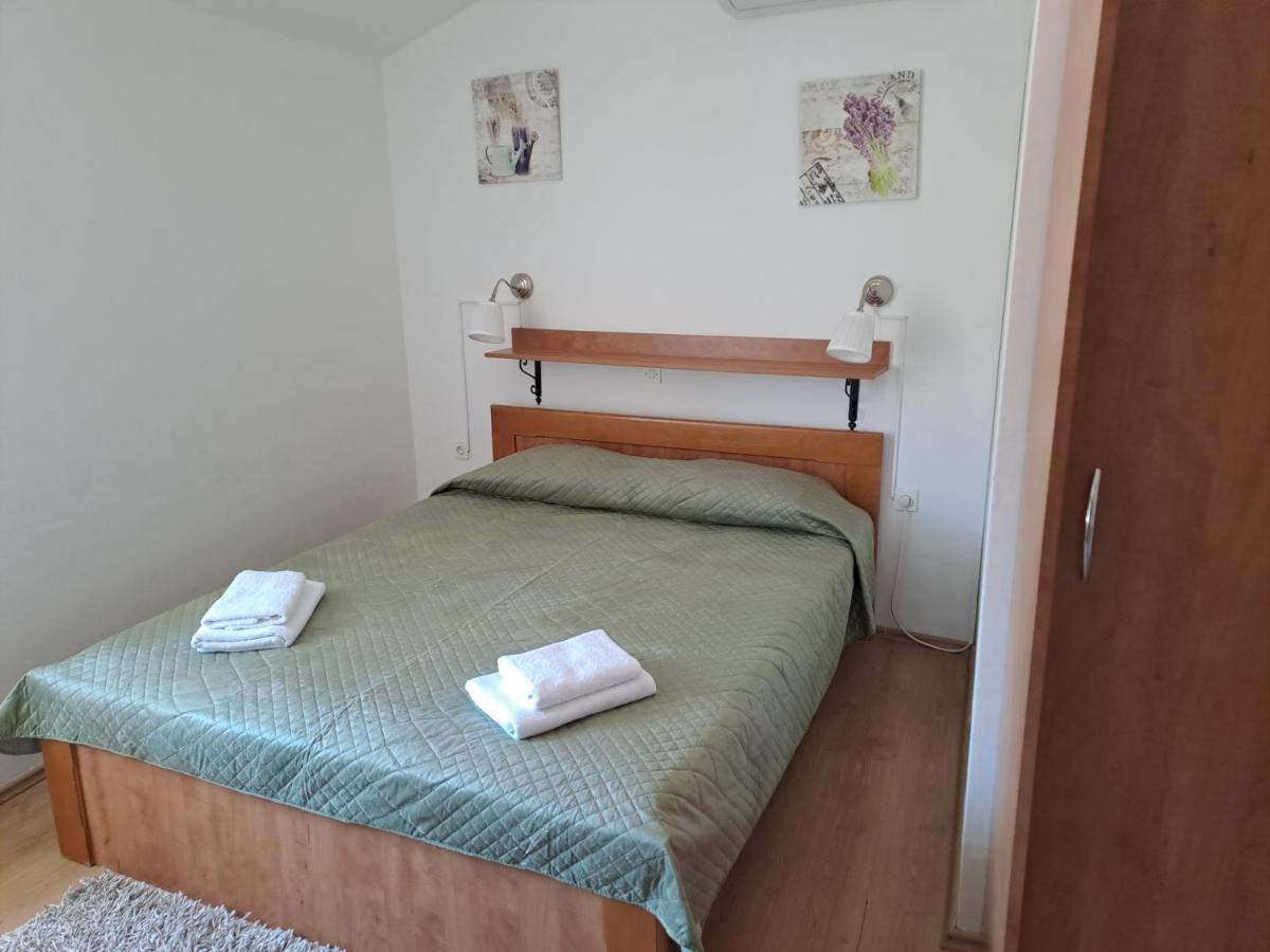 Sobe Mamalu Bed & Breakfast Valun Exterior foto