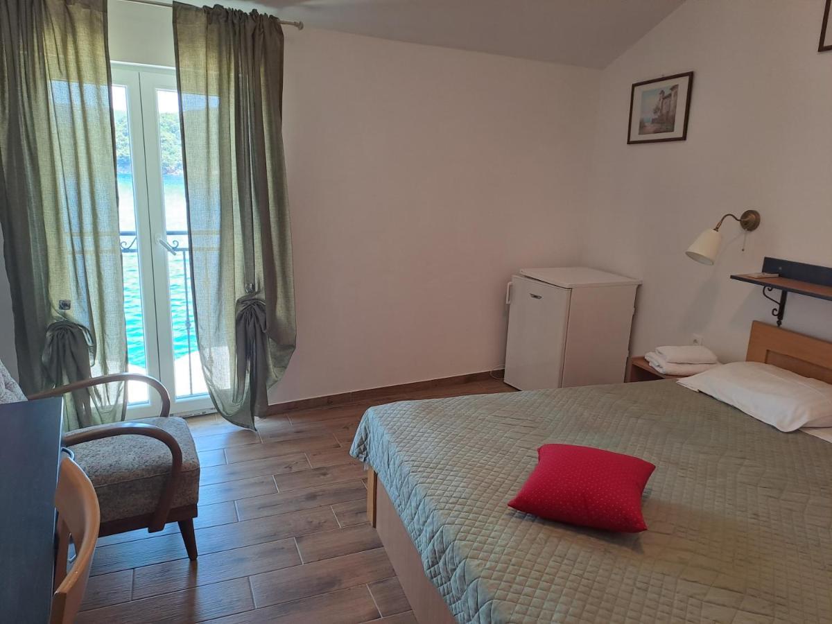Sobe Mamalu Bed & Breakfast Valun Exterior foto